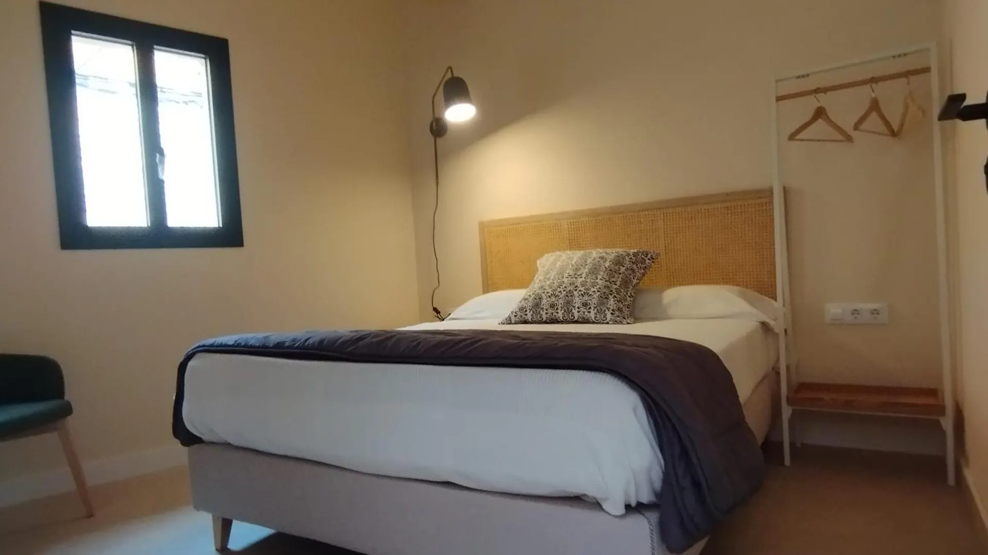 Emporda Habitaciones 퍼라탈레다 여관